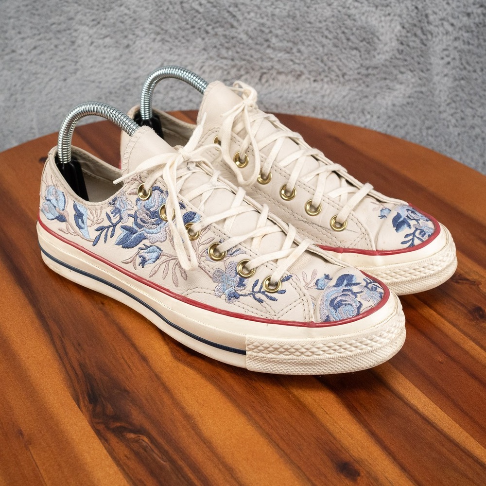 Converse (WMNS SZ 8) Converse Chuck 70 Low Parkway Floral Embroidery